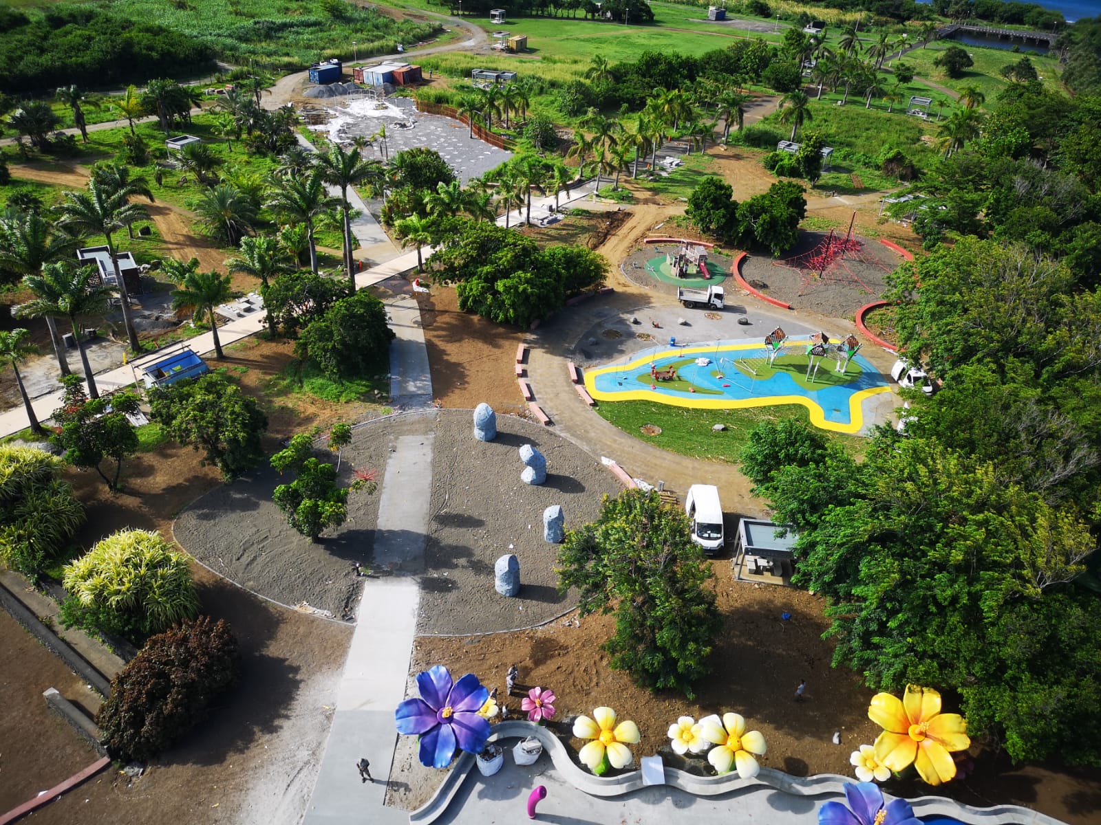 JEUX - Création de l'aire de jeux du parc du Colosse - SAINT ANDRE
